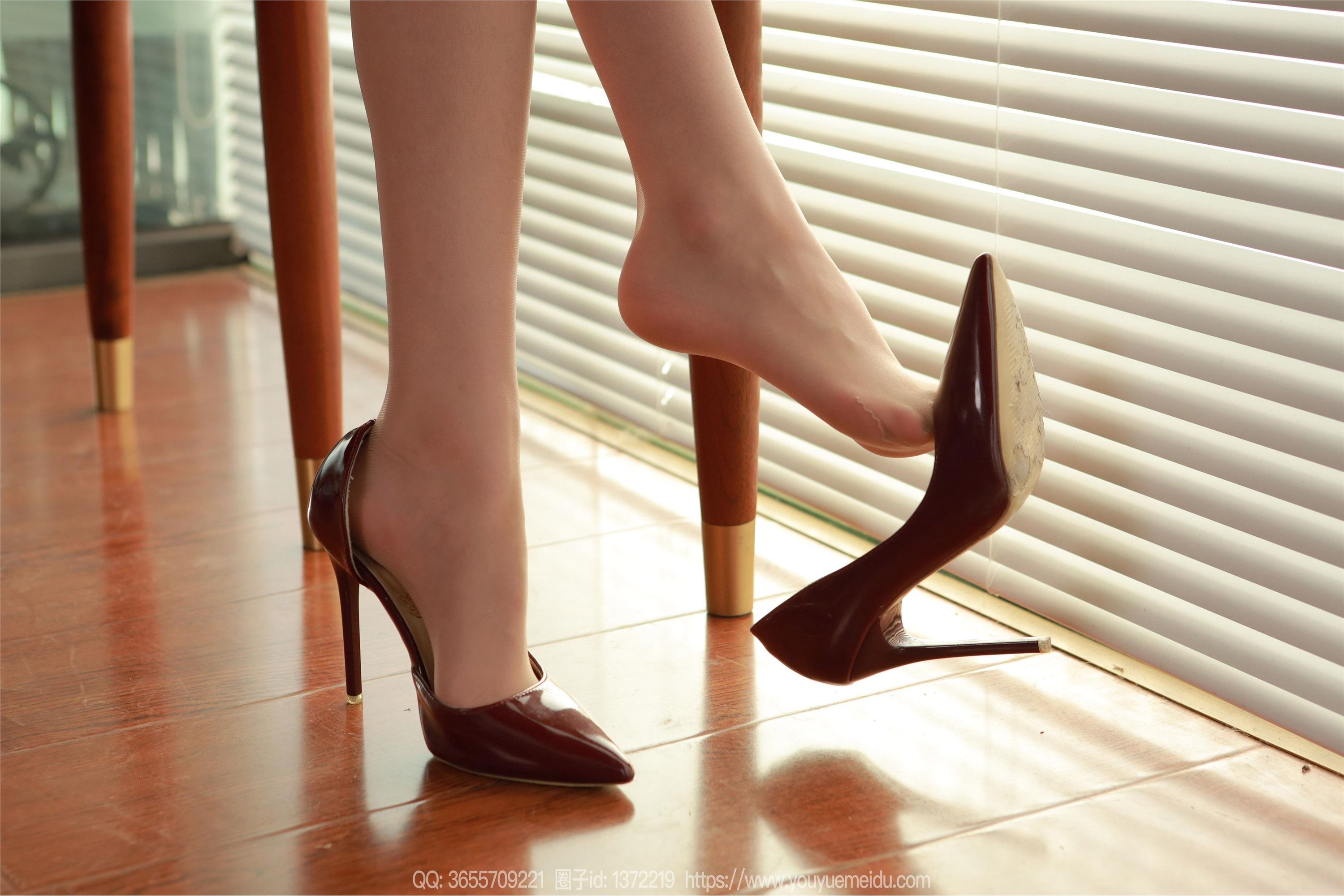 IESS异思趣向  2024.12.18 丝享家 1927 团团《美味车厘子》